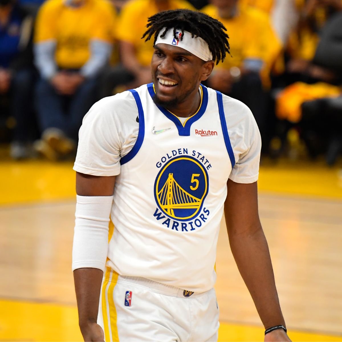 kevon looney
